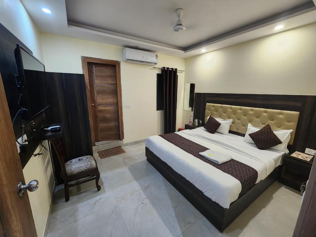 Airport Hotel Ivy With Free Airport Transfr نيودلهي المظهر الخارجي الصورة